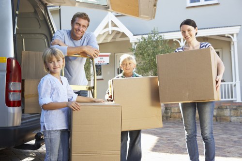 Safe handling of household belongings by removal specialists