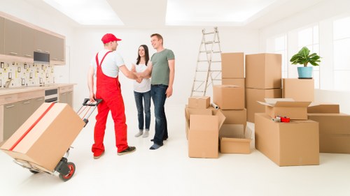 Affordable moving van ready for small removals in To